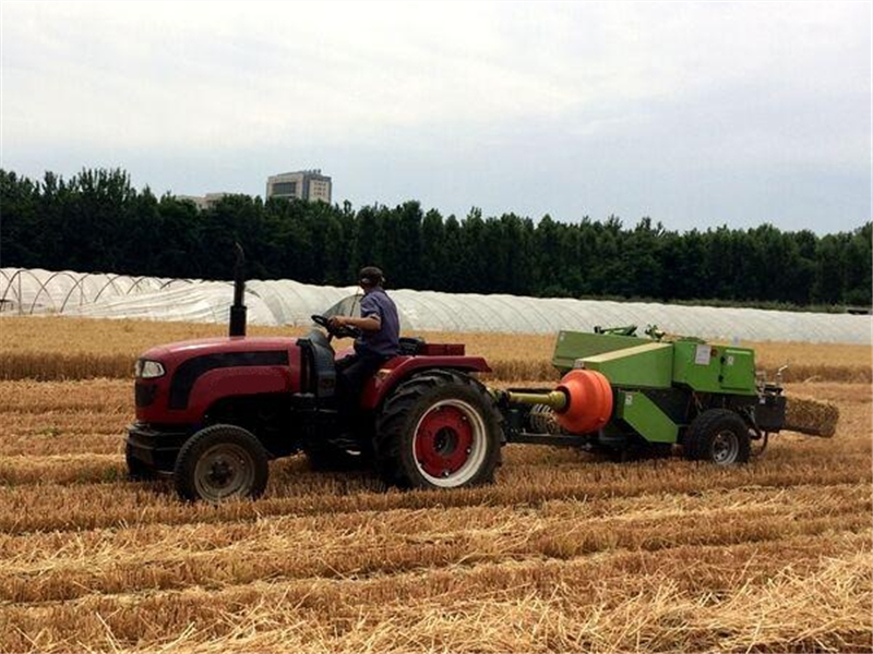 New square baler