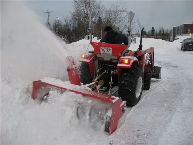 Snow blower