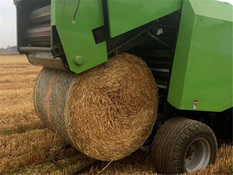 round baler with net package-2