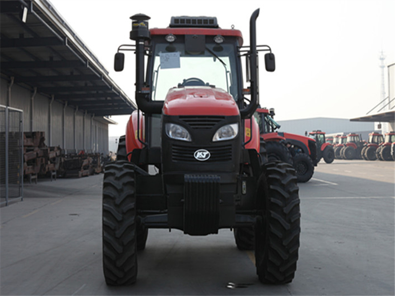 KAT 1604 tractor