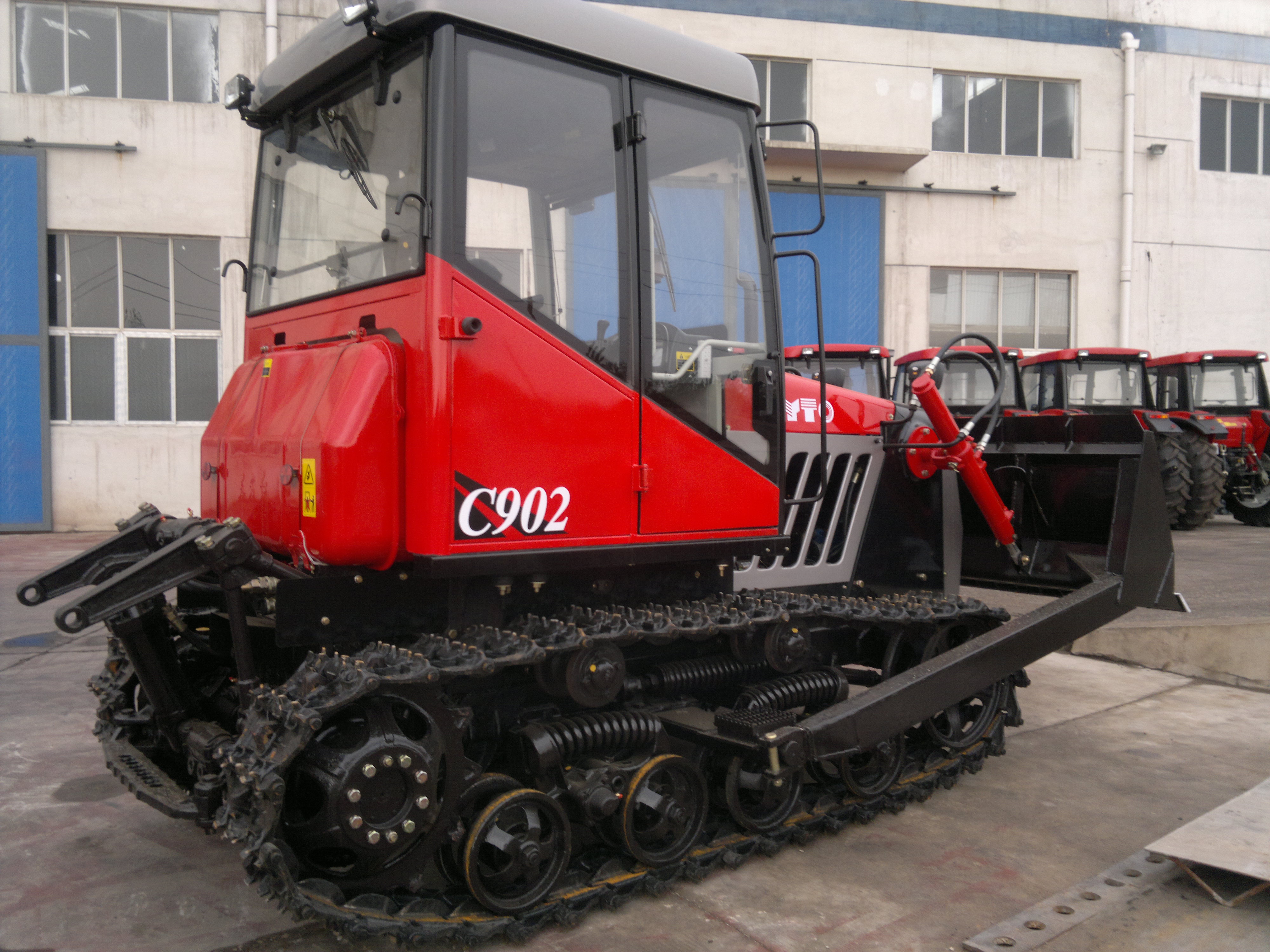 YTO-LX904CS Crawler Tractor
