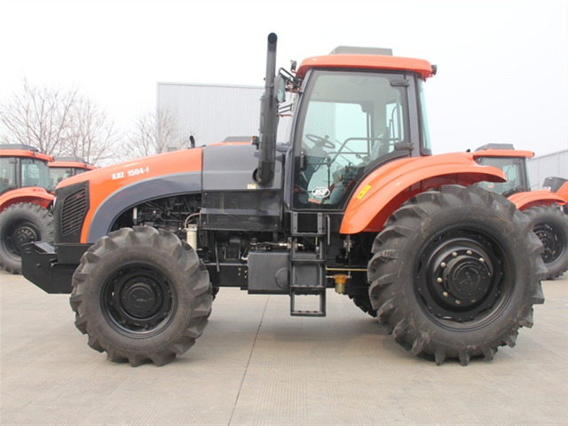 KAT 1504F tractor