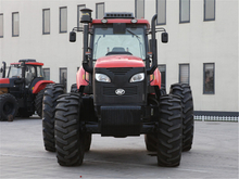 KAT 2204 tractor