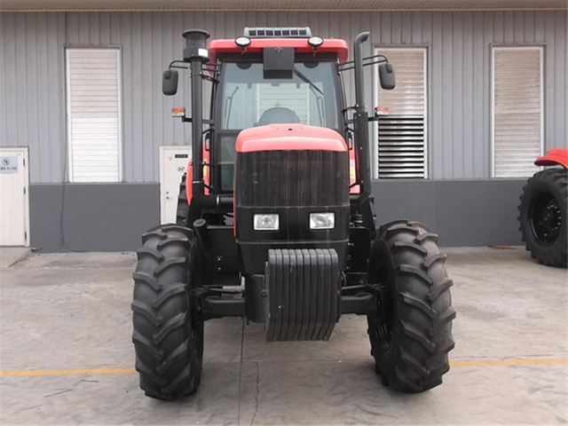 KAT 1204 tractor