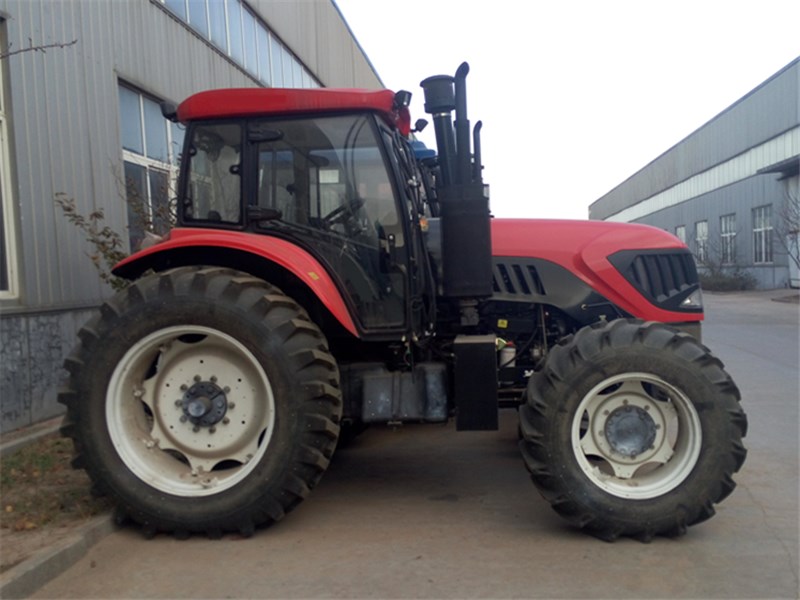 FM1504 tractor