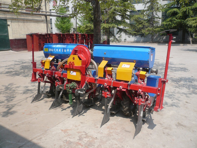 2BQ-5 Corn Seeder (Soy)