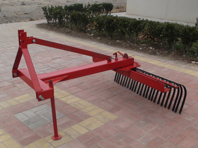 3 Point Landscape Rake