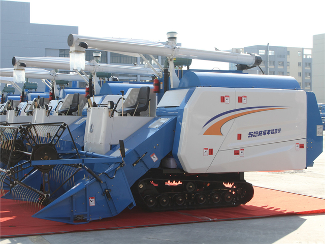 4LZL-4.0 Rice & Wheat Combine Harvester