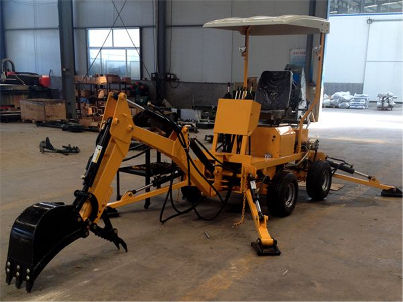 Towable Backhoe with Diesel Engine
