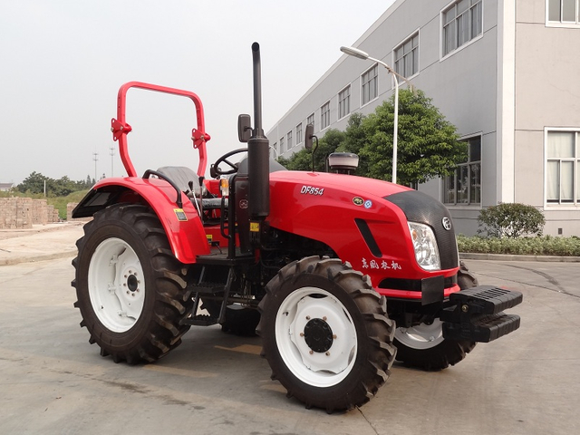 DF854 Tractor