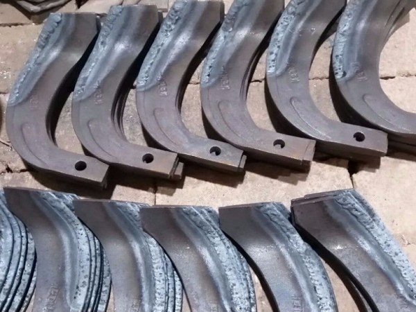 rotary tiller(11)