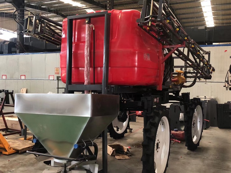 Starting Method of the Orchard Pesticide Applicator