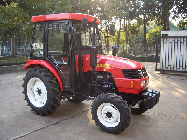 DF354EM Tractor