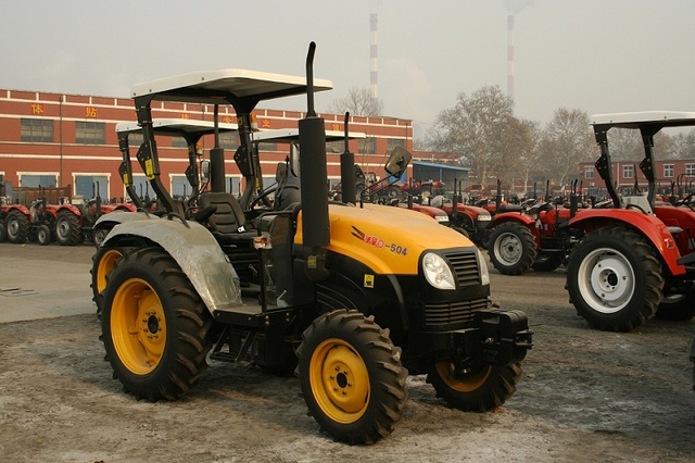 YTO MF504 Tractor