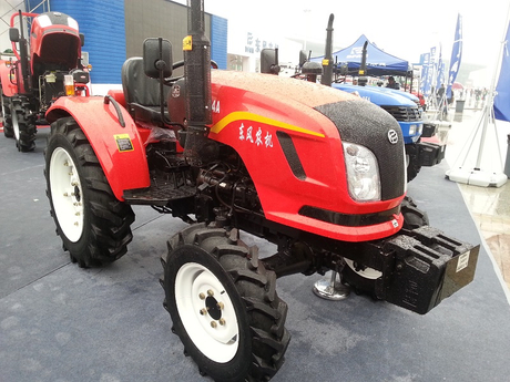DF404 Tractor