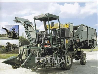 4FZ-2 Tomato Combine Harvester