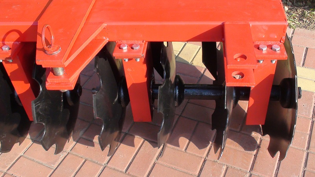 1BJ Double-Flap Hydraulic Offset Middle-duty Disc Harrow