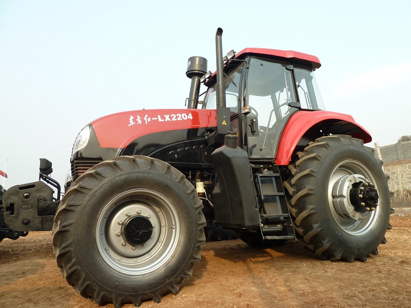 YTO 1604 Tractor