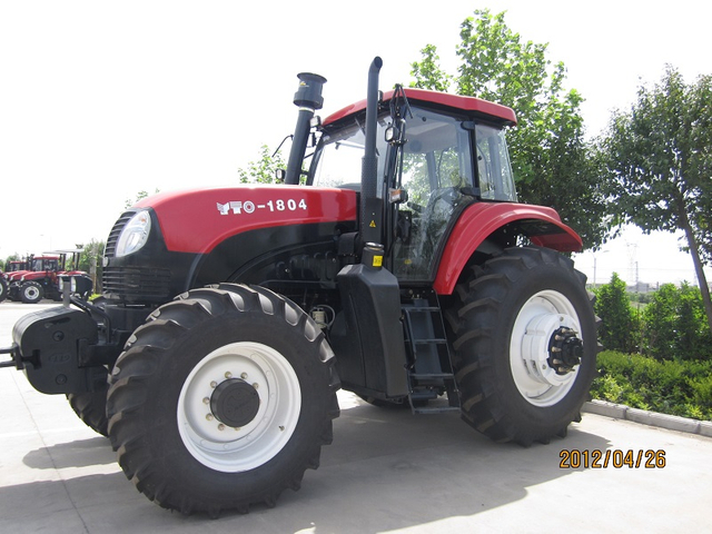 YTO 1604 Tractor