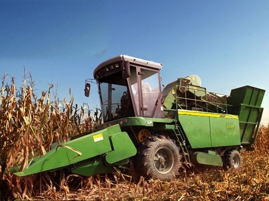 3 Rows Corn Combine Harvester